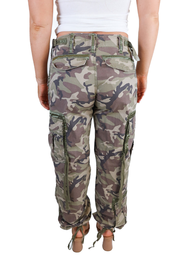 Abercrombie Camo Cargo Pants (27/4R; retail $90)