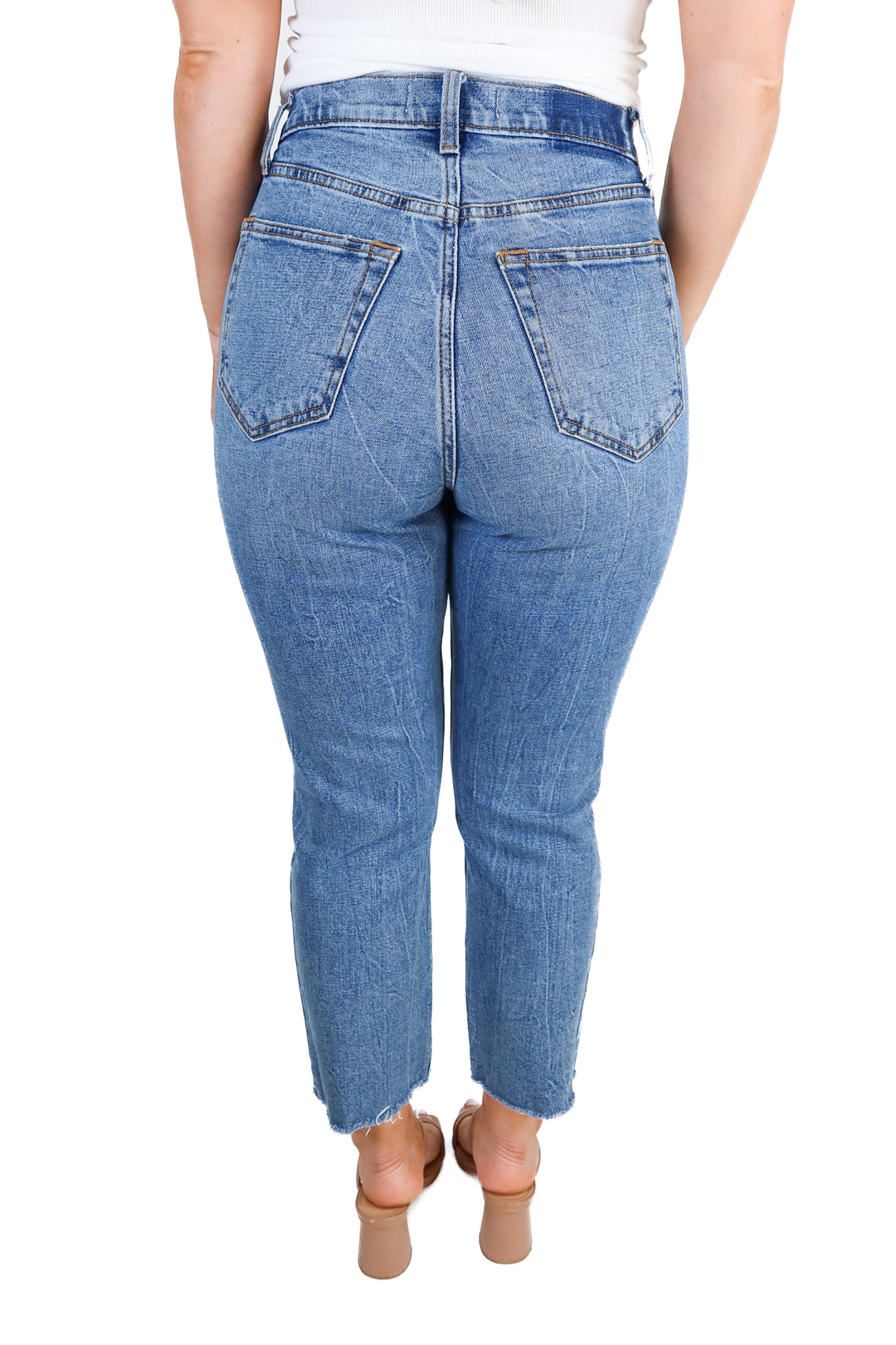 Abercrombie Curve Love Ankle Straight High Rise Jeans (27/4S; retail $90)