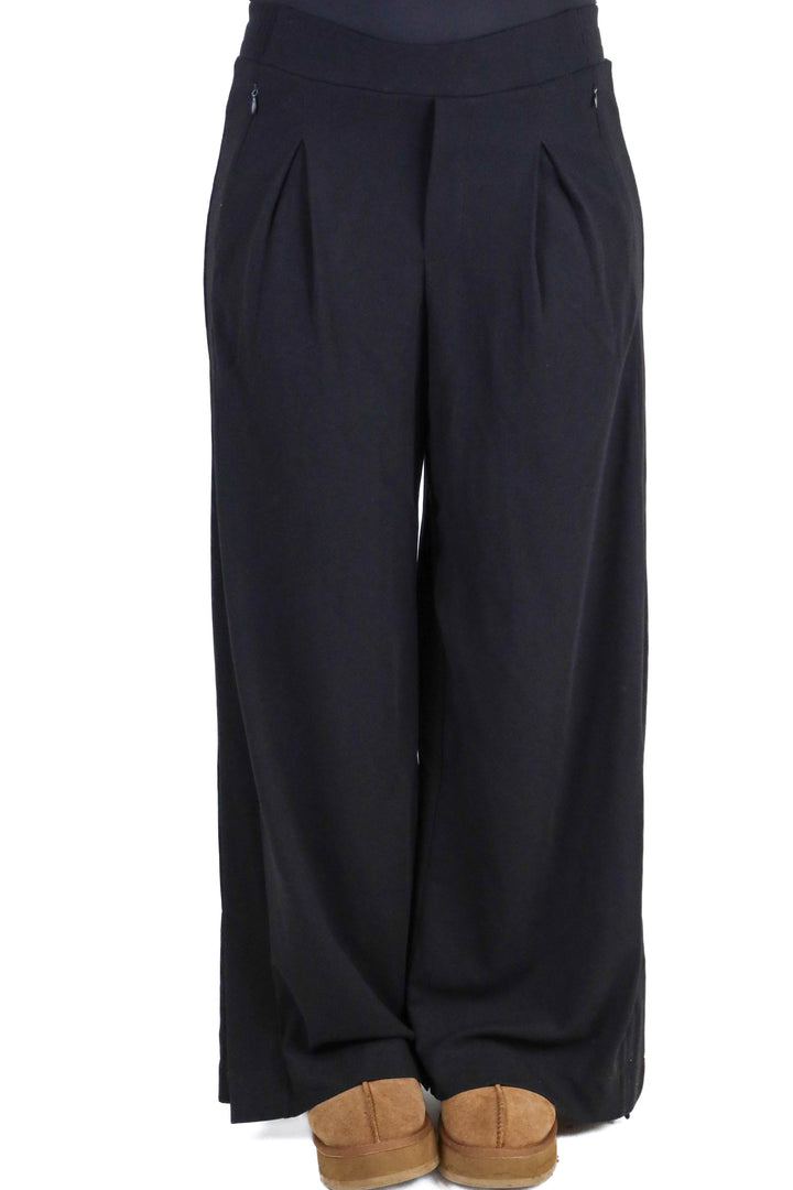 halara black waffle knit trousers NWT (S; retail $44.95)