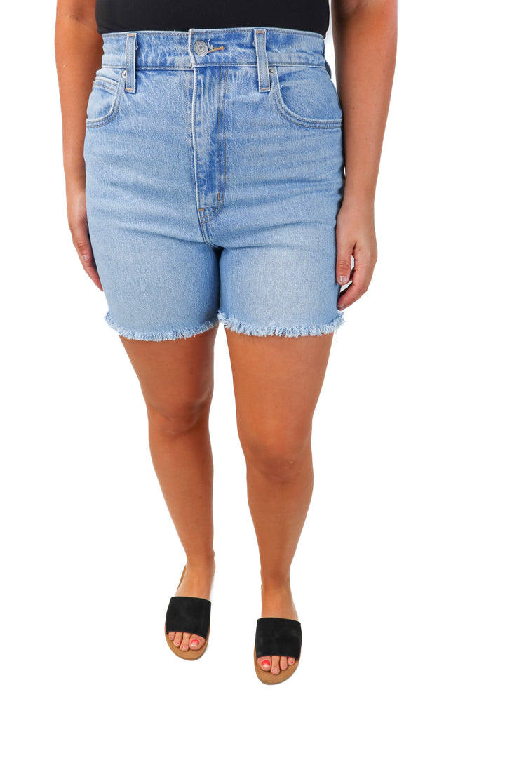 levis light wash long denim shorts NWT (29; retail $98)