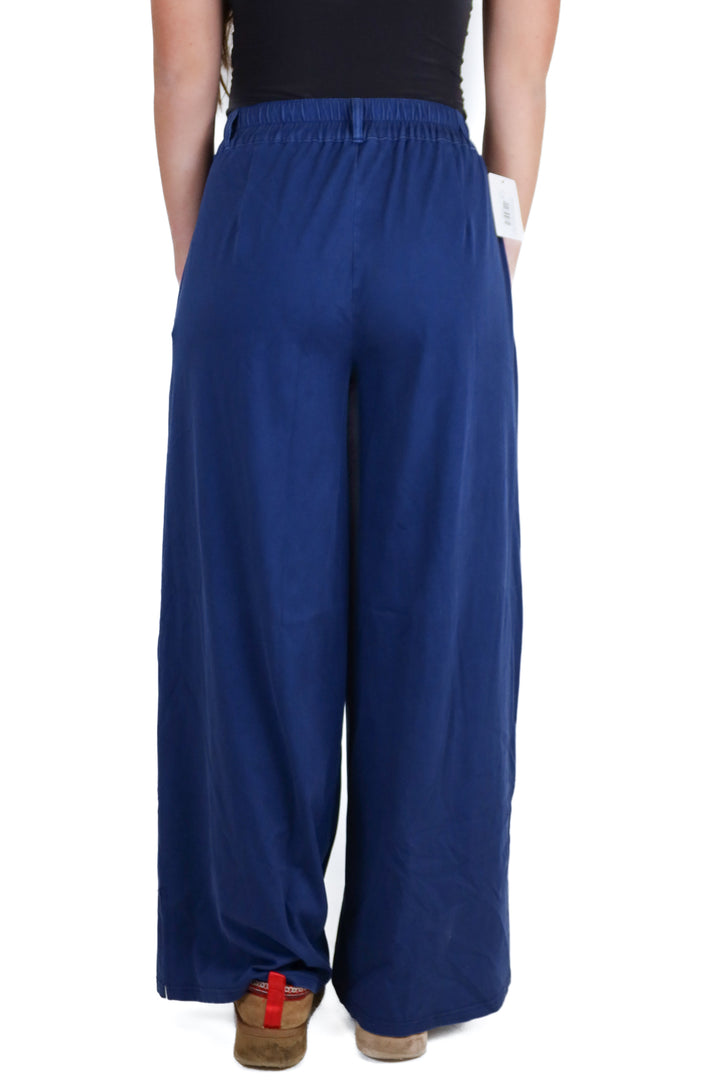 Halara Navy Mid Rise Pants NWT (S)