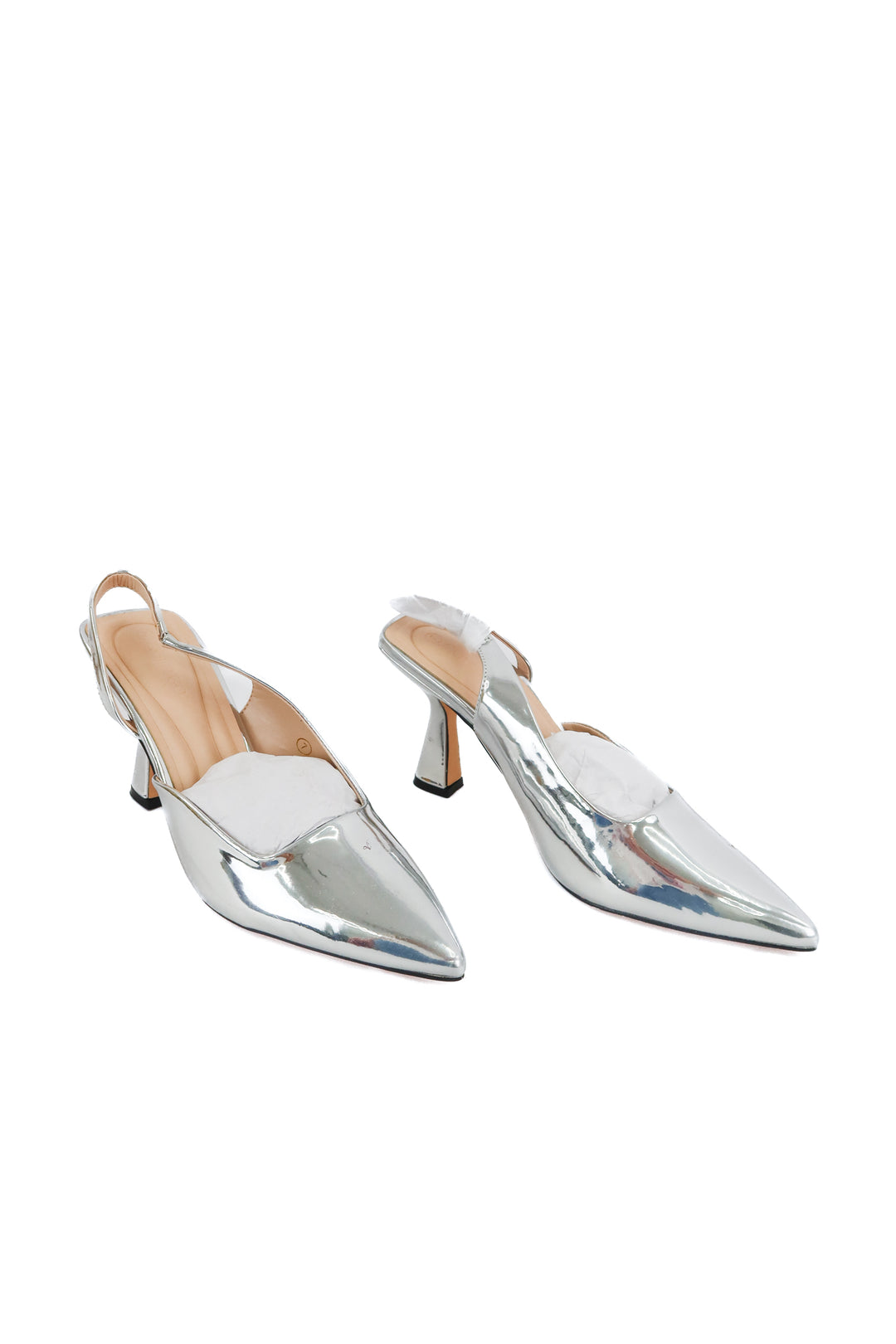 Coutgo silver heels NWT (7)