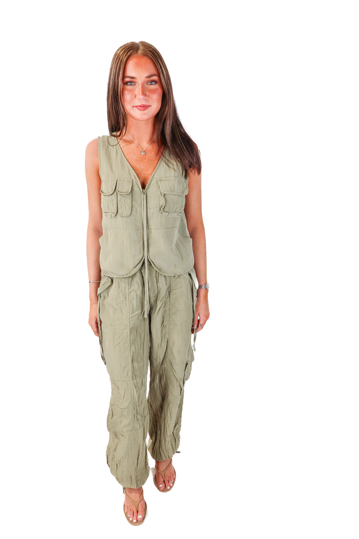 SOLD LPA green cargo set (m; retail $330)