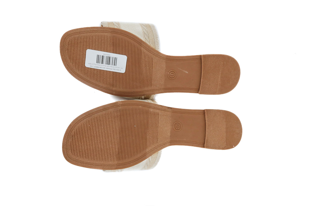 a new day st.tropez sandals NWOT (10)
