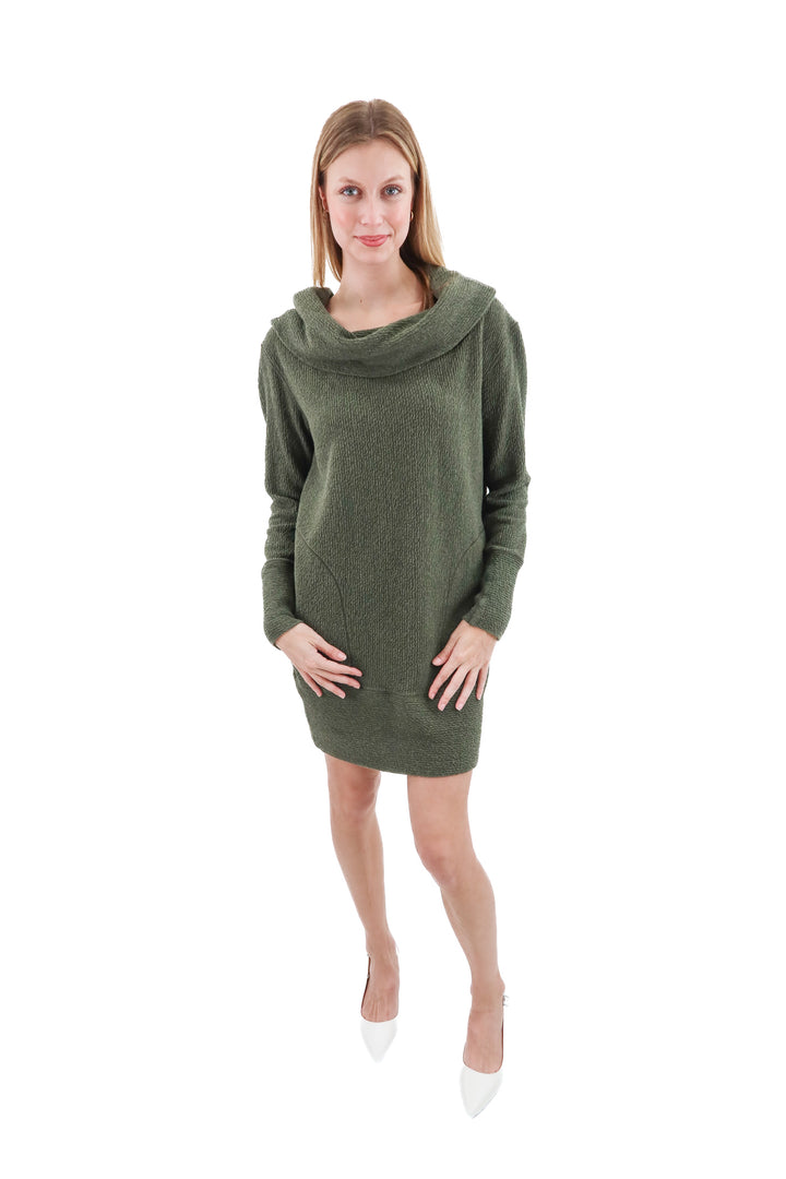 lululemon green oversized turtleneck sweatshirt (m; retail $178)