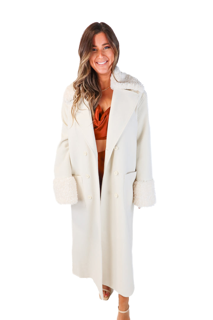 amanda uprichard cream long coat NWT (L)