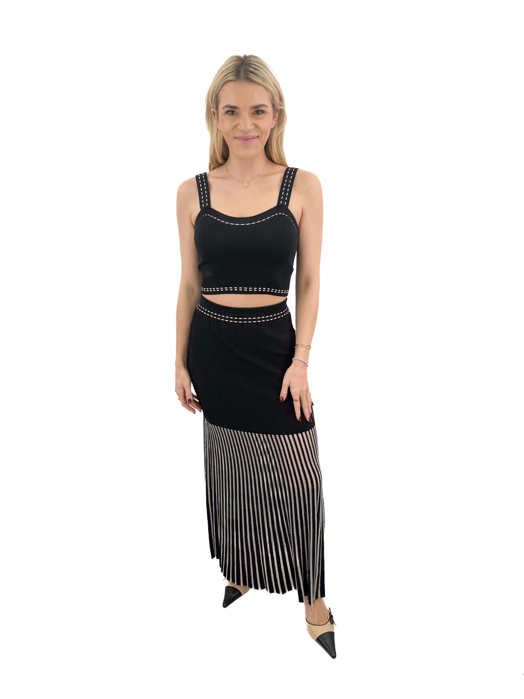 karina grimaldi black/white knit top and skirt set (S; retail avg $550)