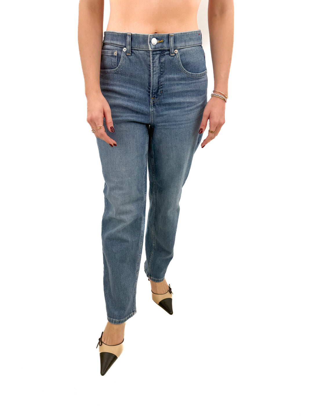 spanx medium wash straight leg jeans (S)