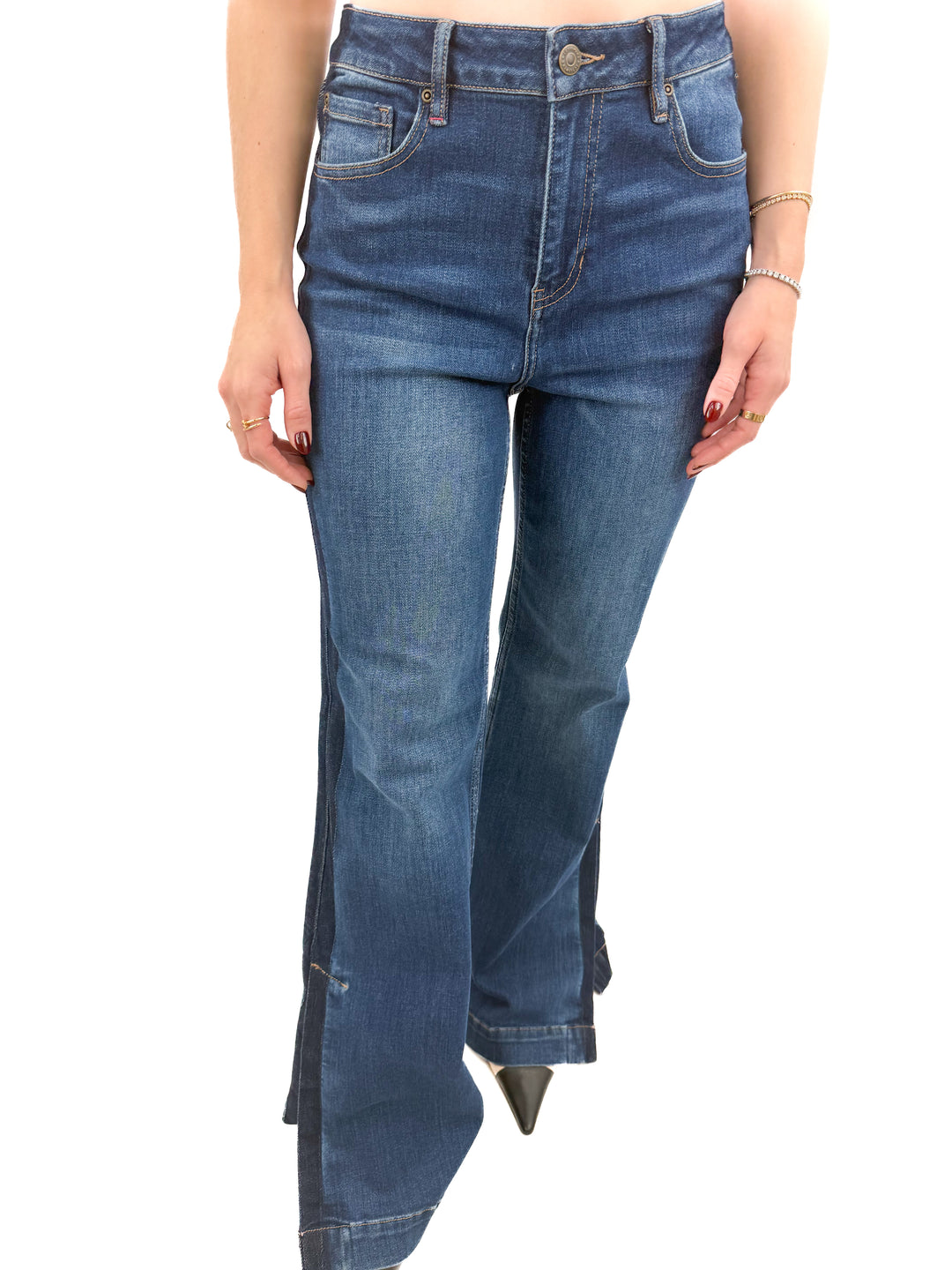 idyllwind dark wash split hem bell bottom jeans NWT (6)