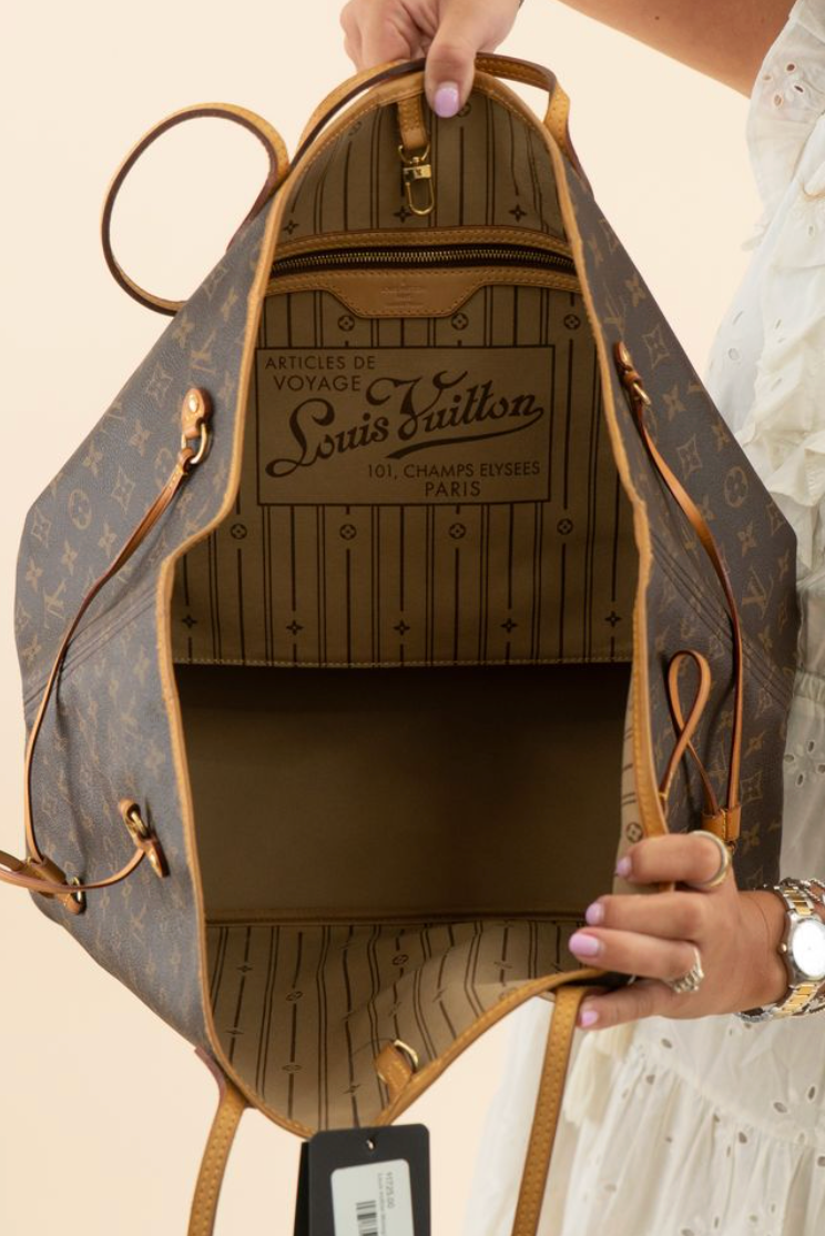 Louis Vuitton Monogram Neverfull GM (retail $2,310)