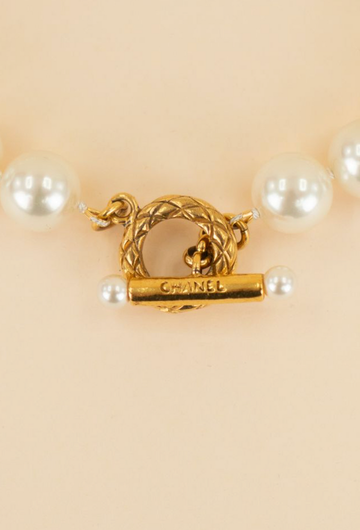 Chanel Resin Pearl Necklace (vintage)