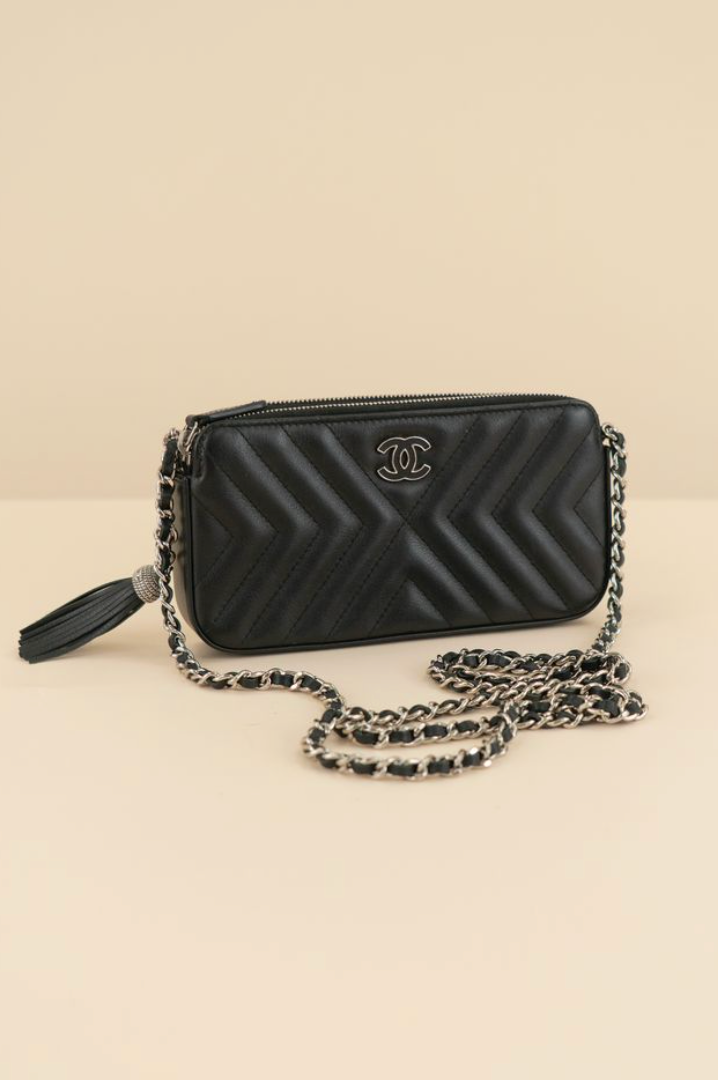 Chanel Black Double Zip Wallet on Chain (est. retail $5,600)
