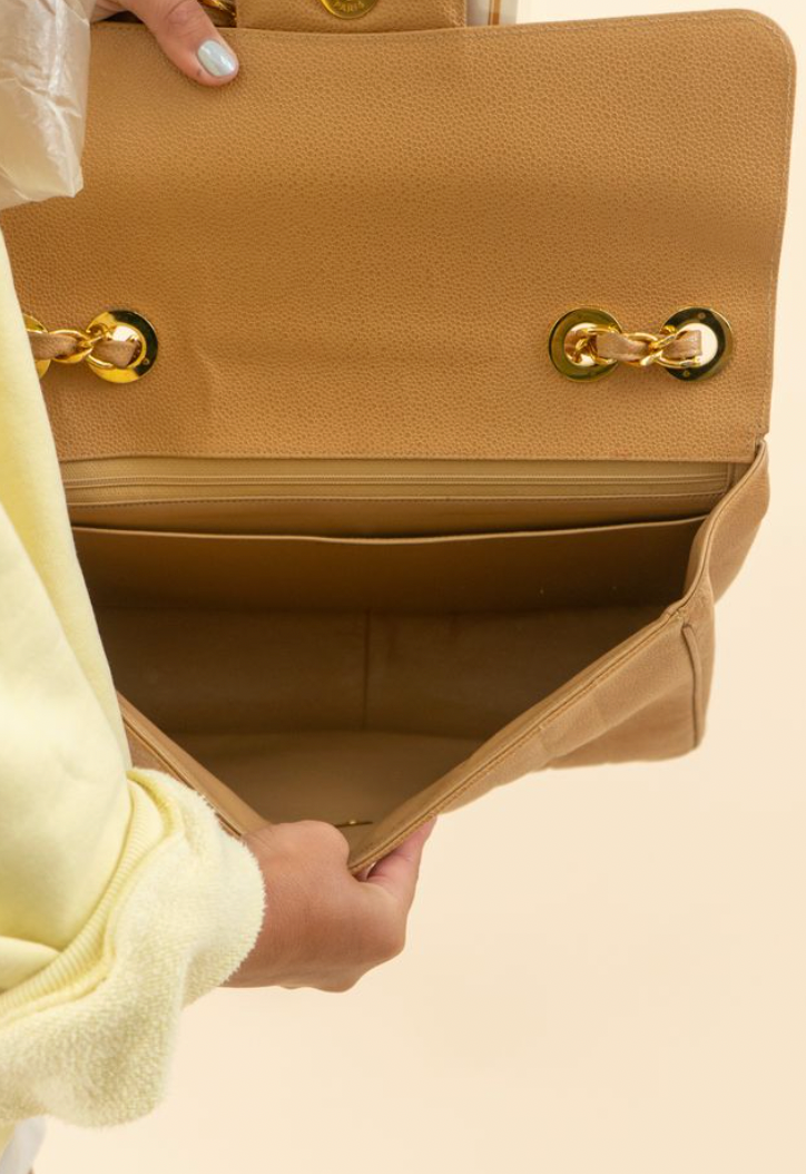 Chanel Vertical Quilt Single Flap Bag (Vintage)