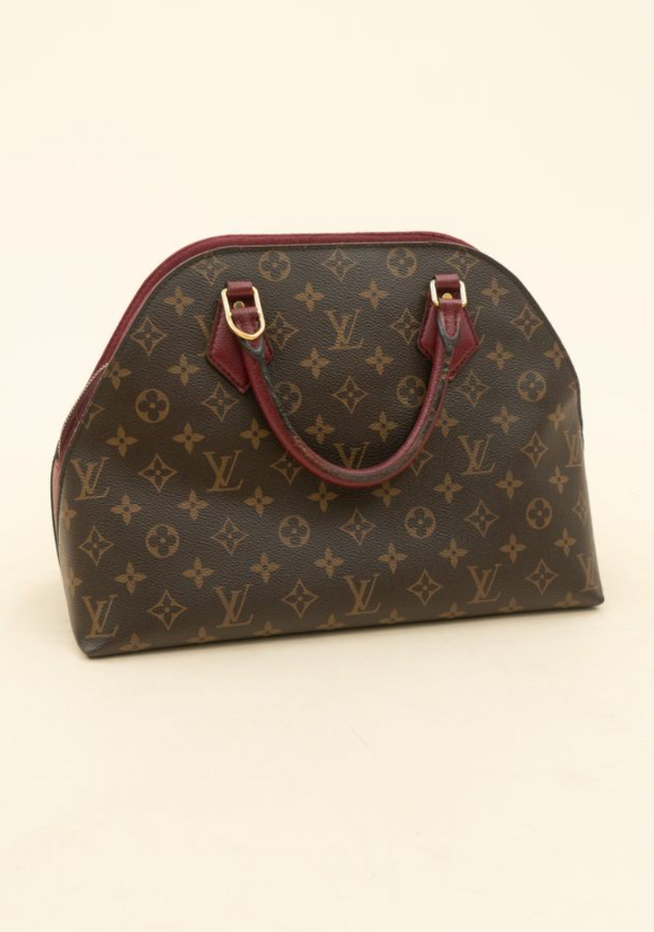 Louis Vuitton Alma BNB