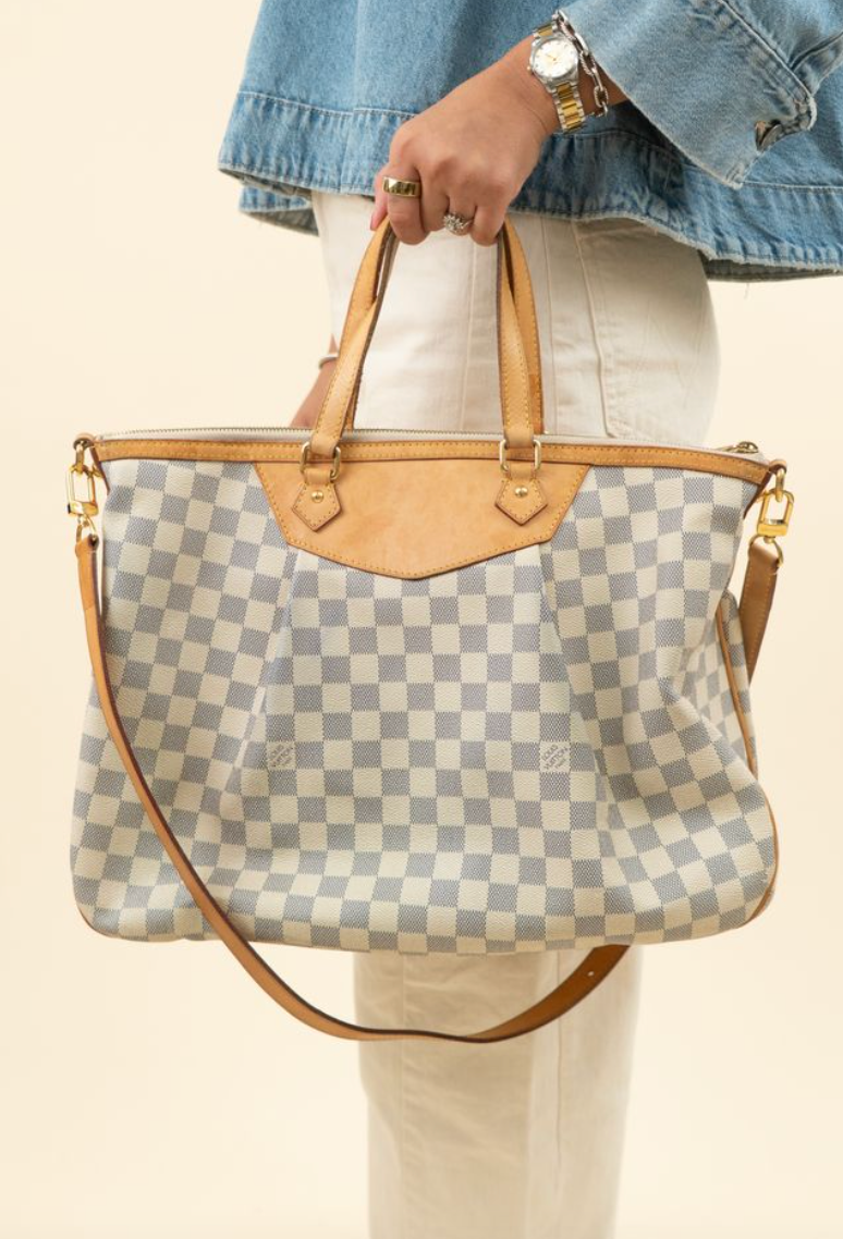 Louis Vuitton Siracusa GM Handbag