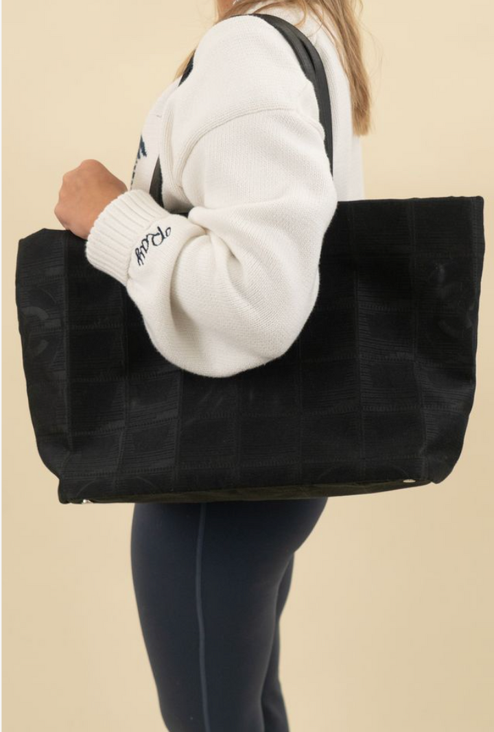 Chanel New Travel Line Tote (vintage)