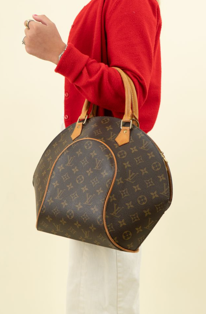 Louis Vuitton Monogram Ellipse MM (est. retail $2,100)