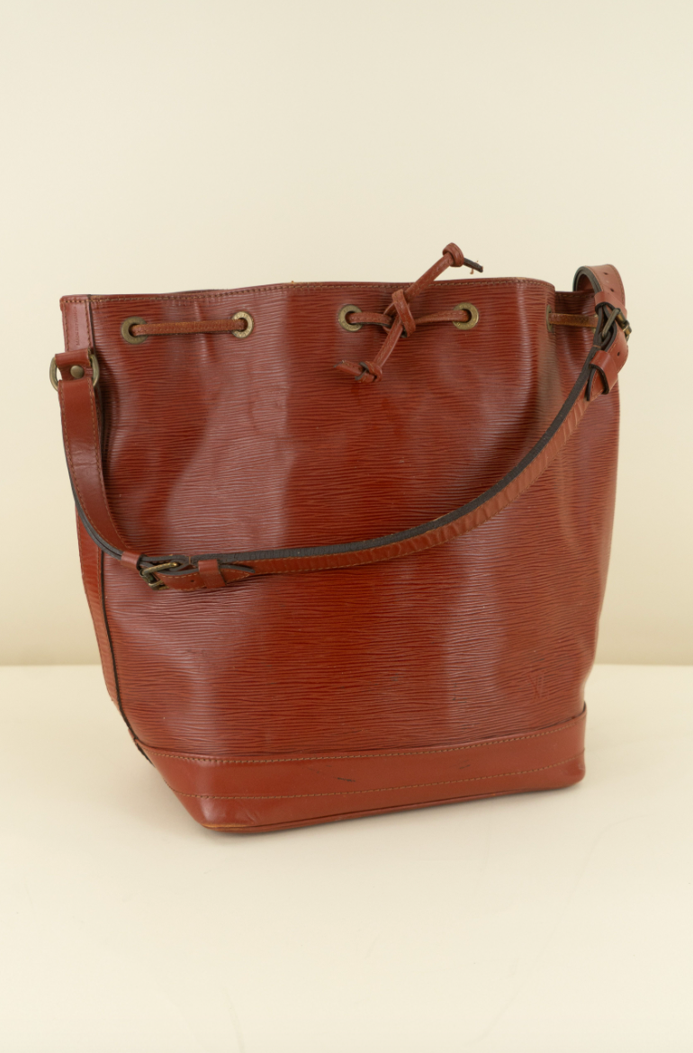 Louis Vuitton Noe Bucket Bag (vintage)