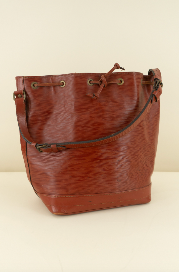 Louis Vuitton Noe Bucket Bag (vintage)