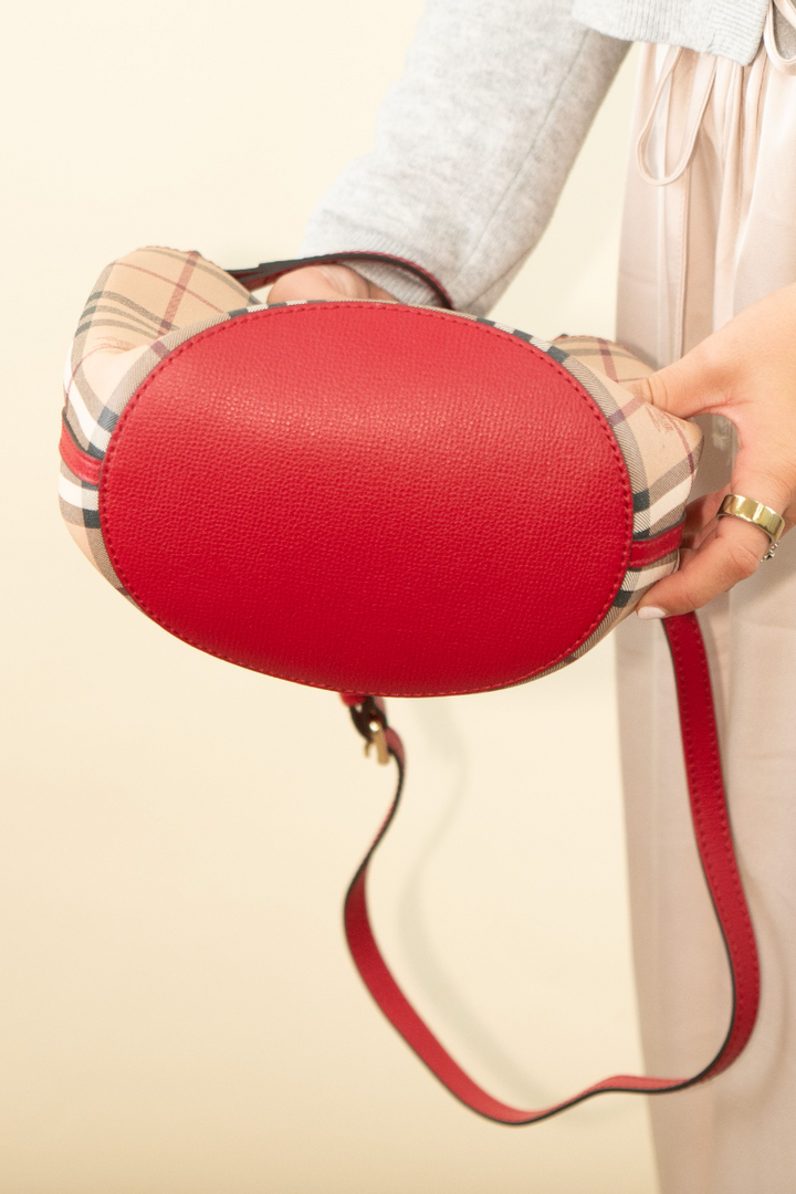 Burberry Lorne Bucket Bag, Small