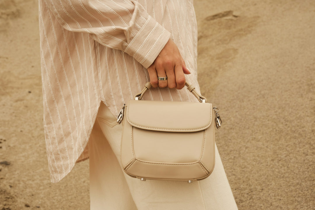 Auction Handbag